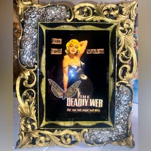 Custom vintage Frame with Marilyn